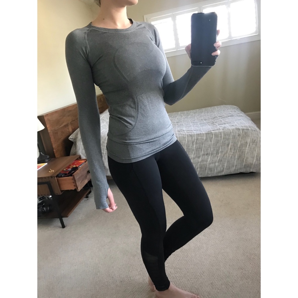 Lululemon Swiftly Tech LS Size 4